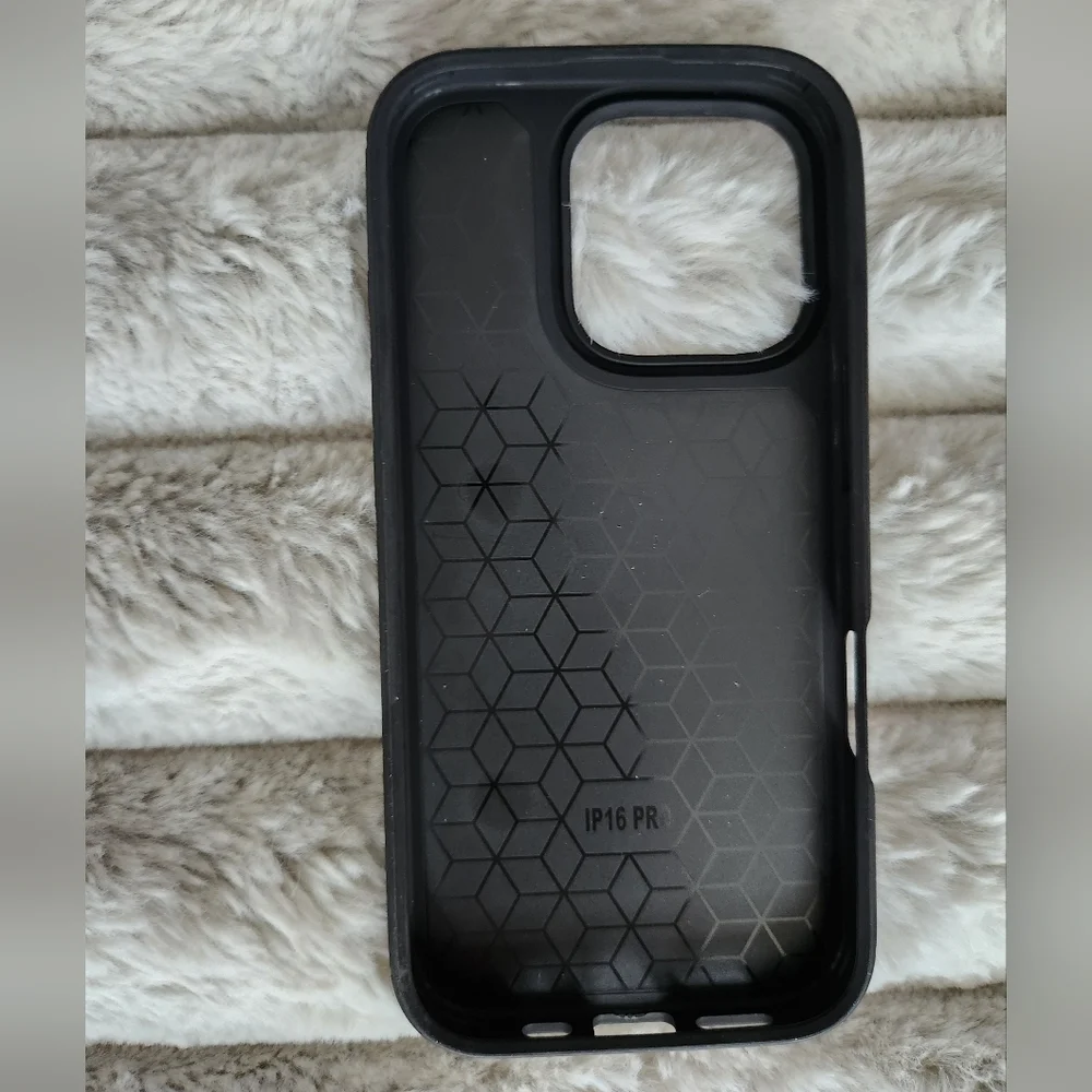 Christmas Festive Checkered IPhone 16 Pro Case